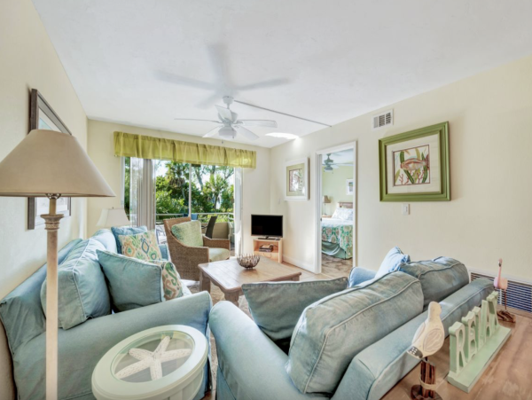 Holmes Beach Gulf Front 2 Bedroom Beach Vacation Condo
